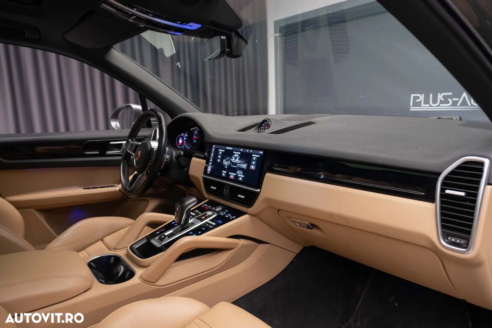 Porsche Cayenne Tiptronic S - 34