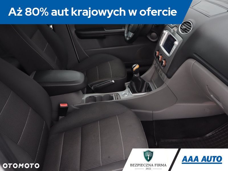 Ford Focus SW - 11