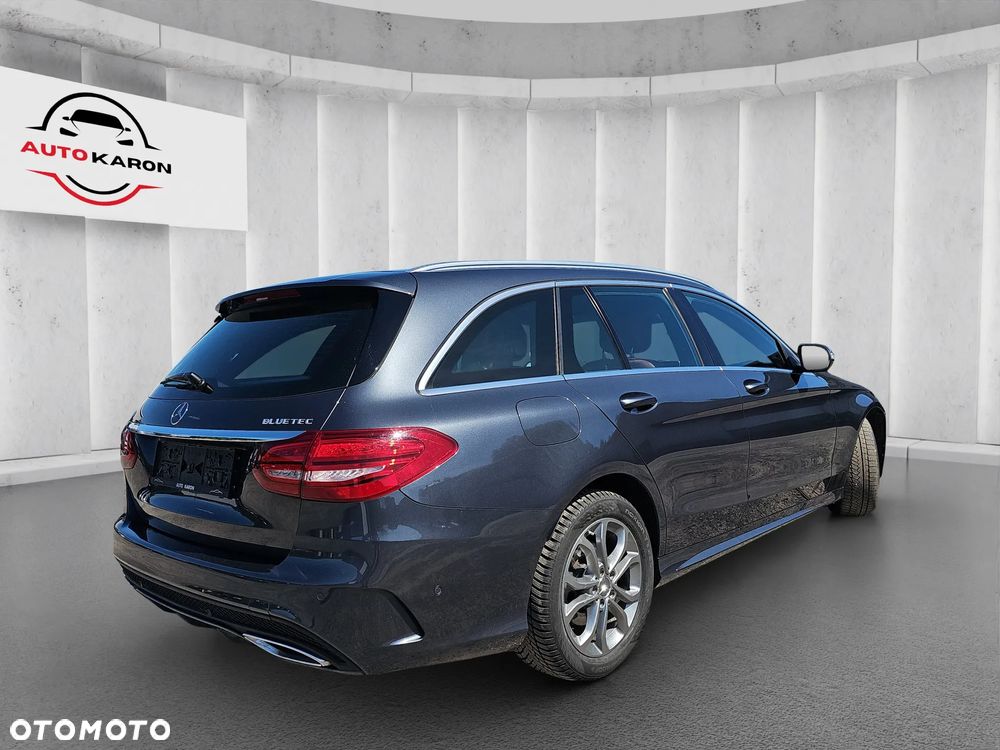 Mercedes-Benz Klasa C - 9