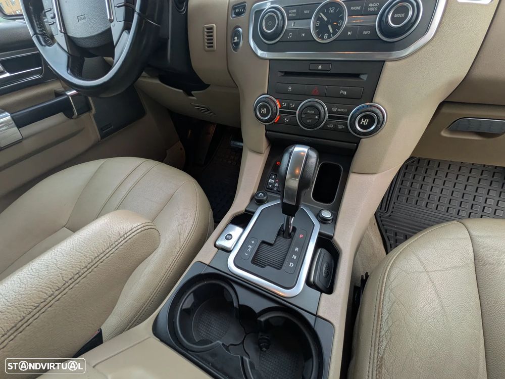 Land Rover Discovery 3.0 TD V6 HSE - 14