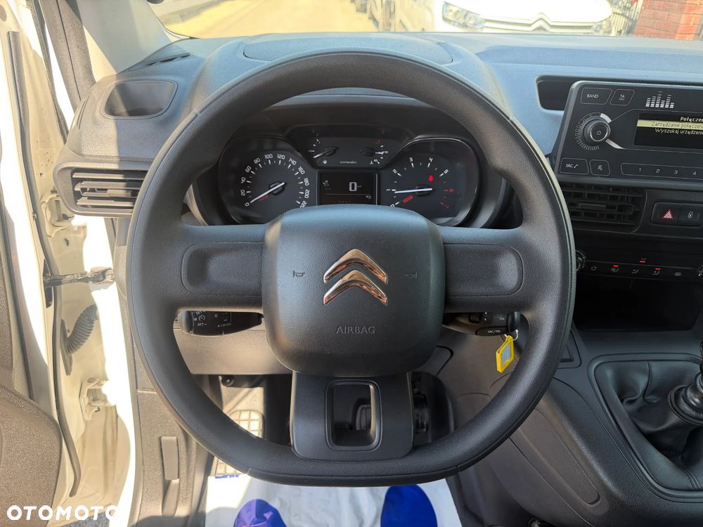 Citroën BERLINGO - 26