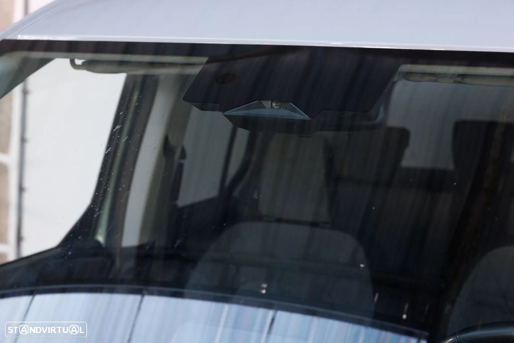 Ford Tourneo Courier 1.0 EcoBoost Titanium - 29