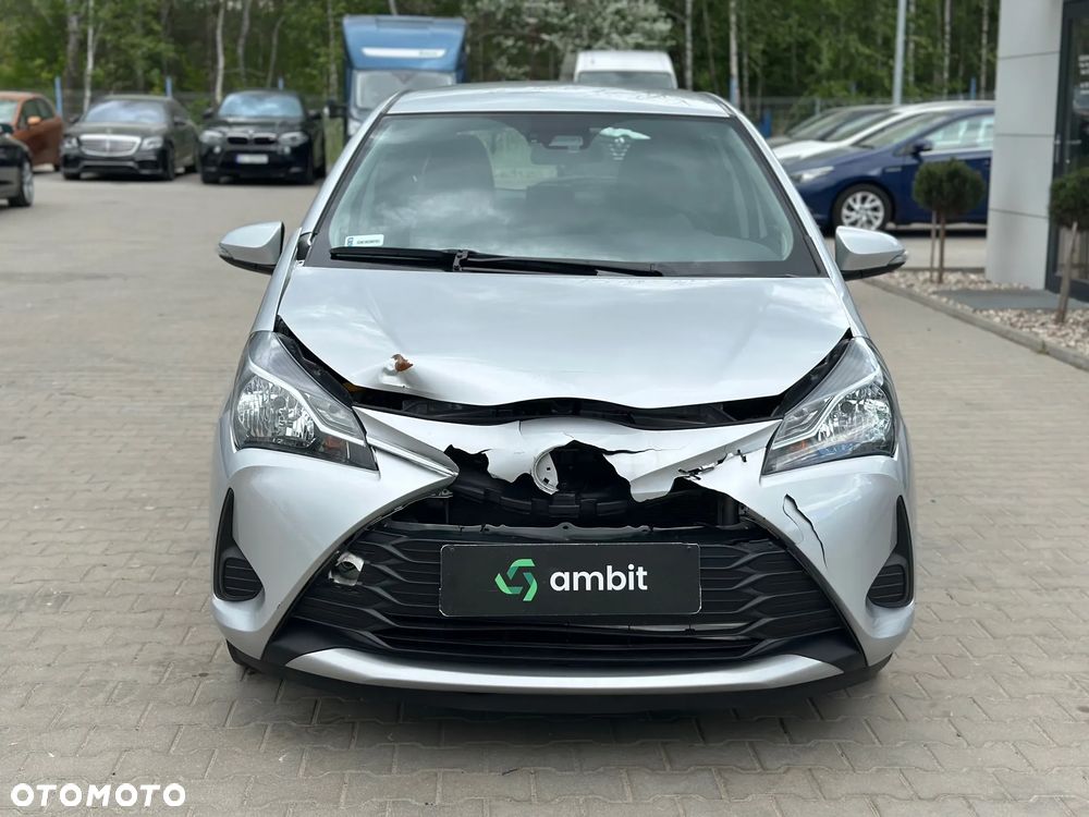 Toyota Yaris - 2