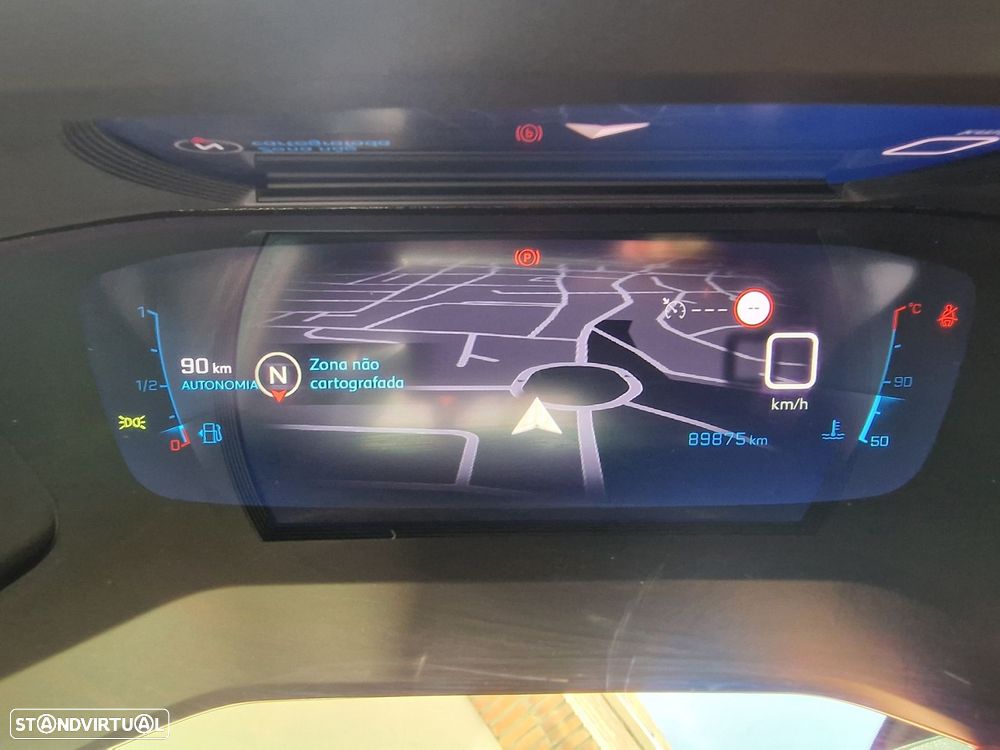 Peugeot 2008 1.2 PureTech GT - 32