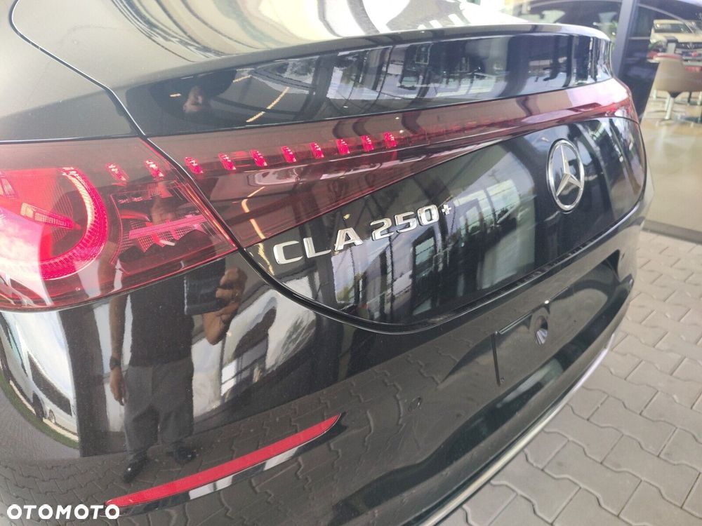 Mercedes-Benz CLA - 18