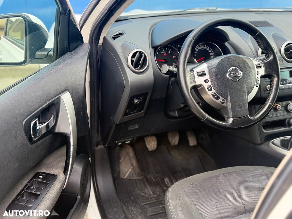 Nissan Qashqai 1.5 DCI TEKNA - 6