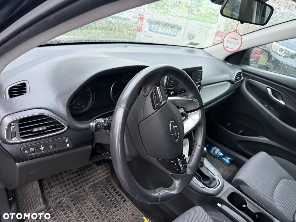 Hyundai i30 1.0 T-GDI Classic + DCT - 23