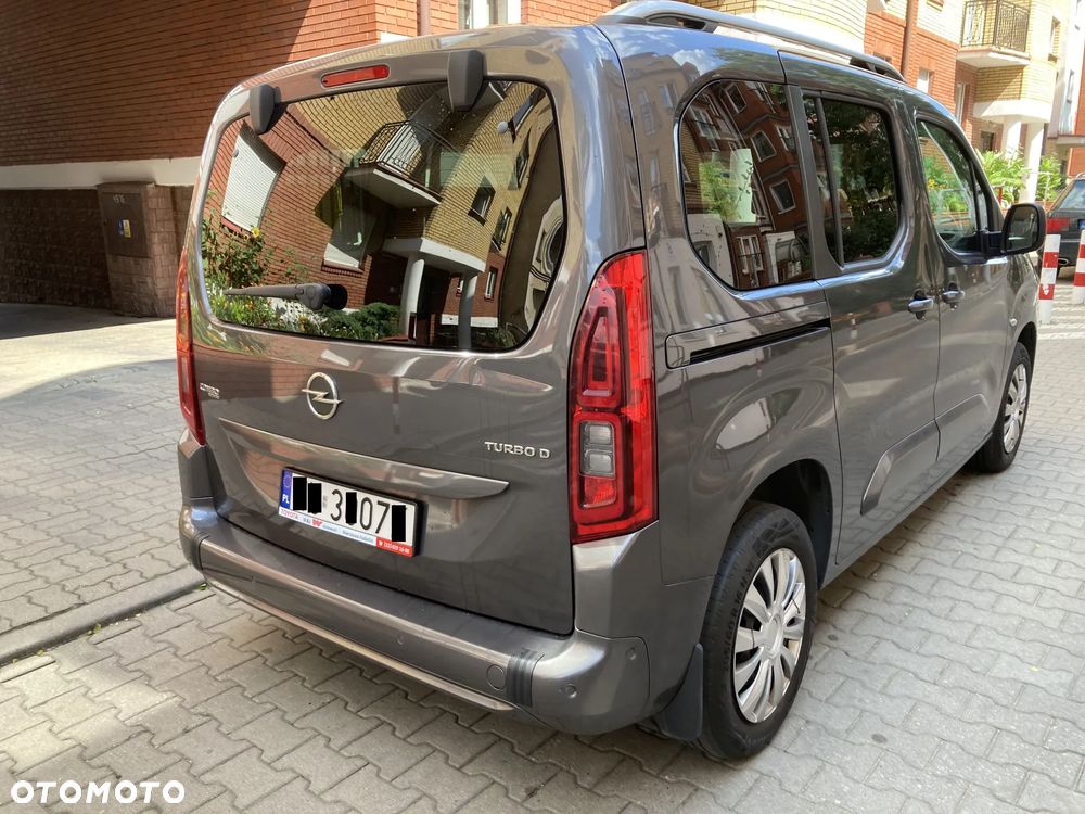 Opel Combo Life 1.2 Turbo Edition Plus S&S - 2