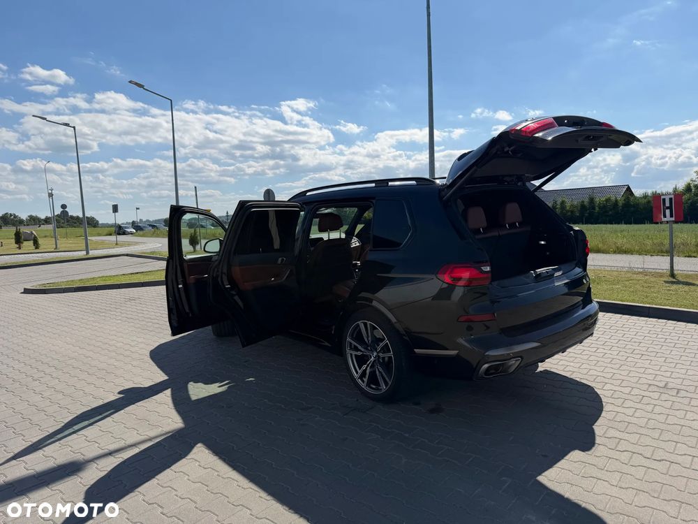 BMW X7 M50i sport - 14