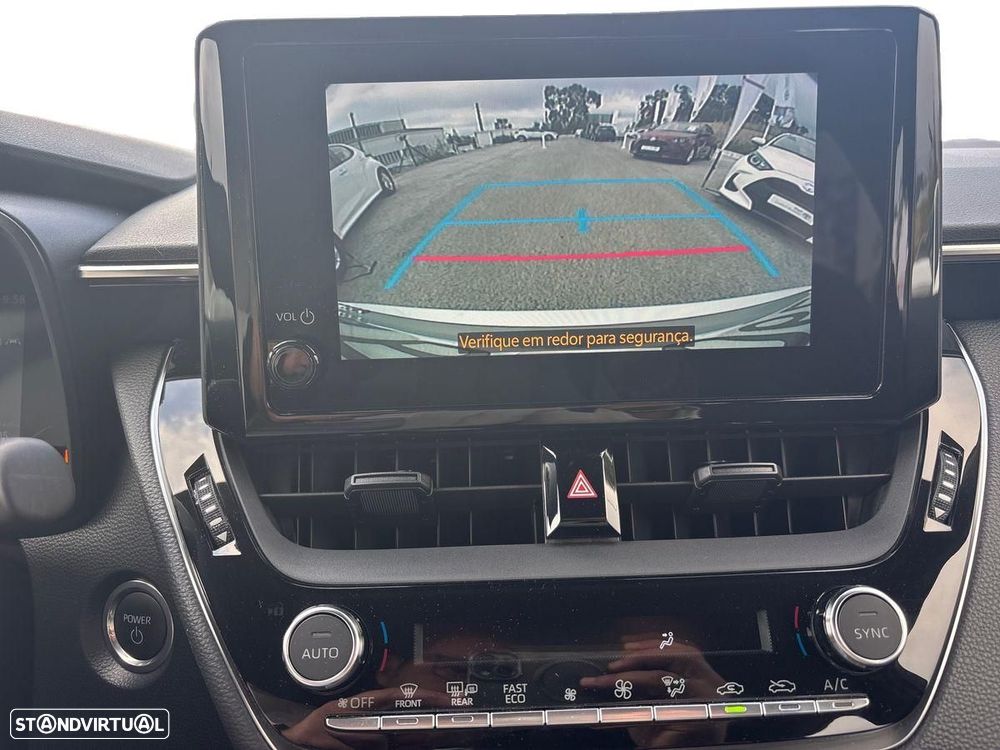 Toyota Corolla Touring Sports 1.8 Hybrid Active - 14
