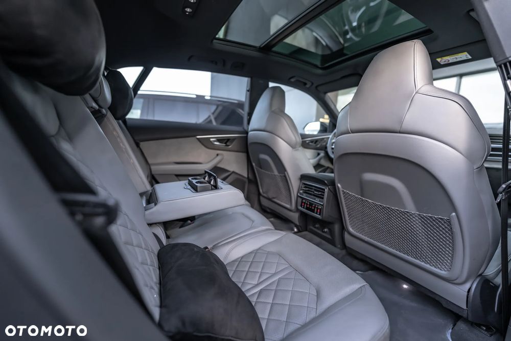 Audi SQ8 TFSI quattro tiptronic - 36