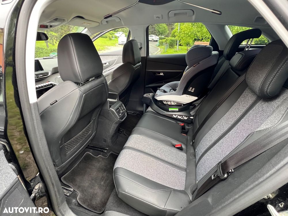 Peugeot 3008 1.5 BlueHDI 130 EAT8 Allure Pack - 8