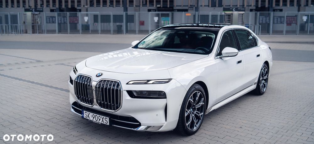 BMW Seria 7 730d xDrive mHEV - 1