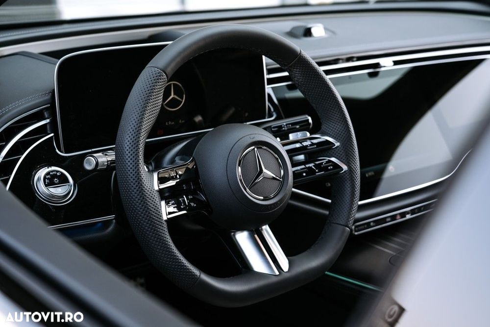 Mercedes-Benz E - 16