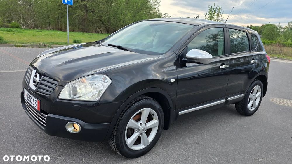 Nissan Qashqai 2.0 dCi Tekna EU5 - 1
