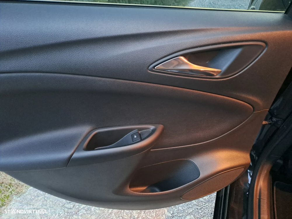 Opel Astra Sports Tourer 1.6 CDTI Innovation S/S - 23