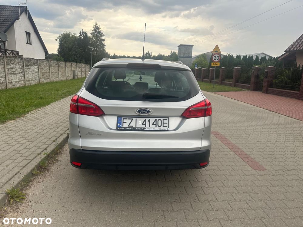 Ford Focus 1.6 TDCi DPF Start-Stopp-System SYNC Edition - 7