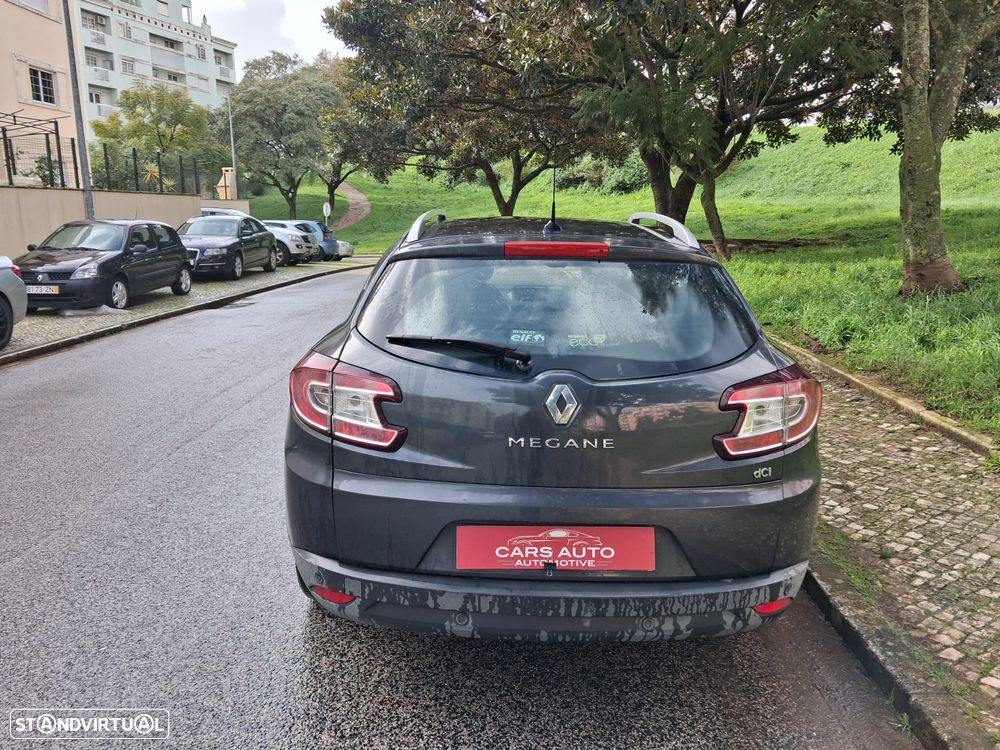 Renault Mégane 1.5 dCi Dynamique S SS - 8