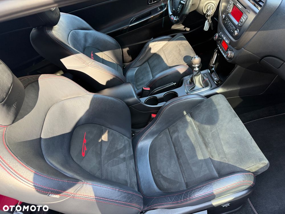 Kia Ceed 1.6 T-GDI GT-Challenge - 13