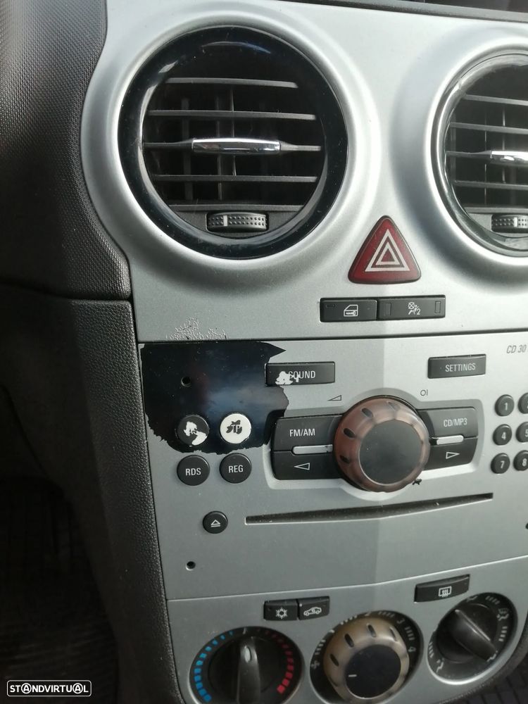 Opel Corsa 1.2 Enjoy - 12