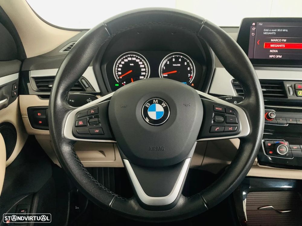 BMW X2 25 e xDrive - 12