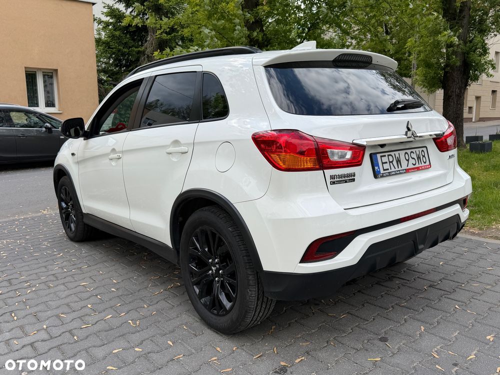 Mitsubishi ASX 1.6 Black Edition - 9