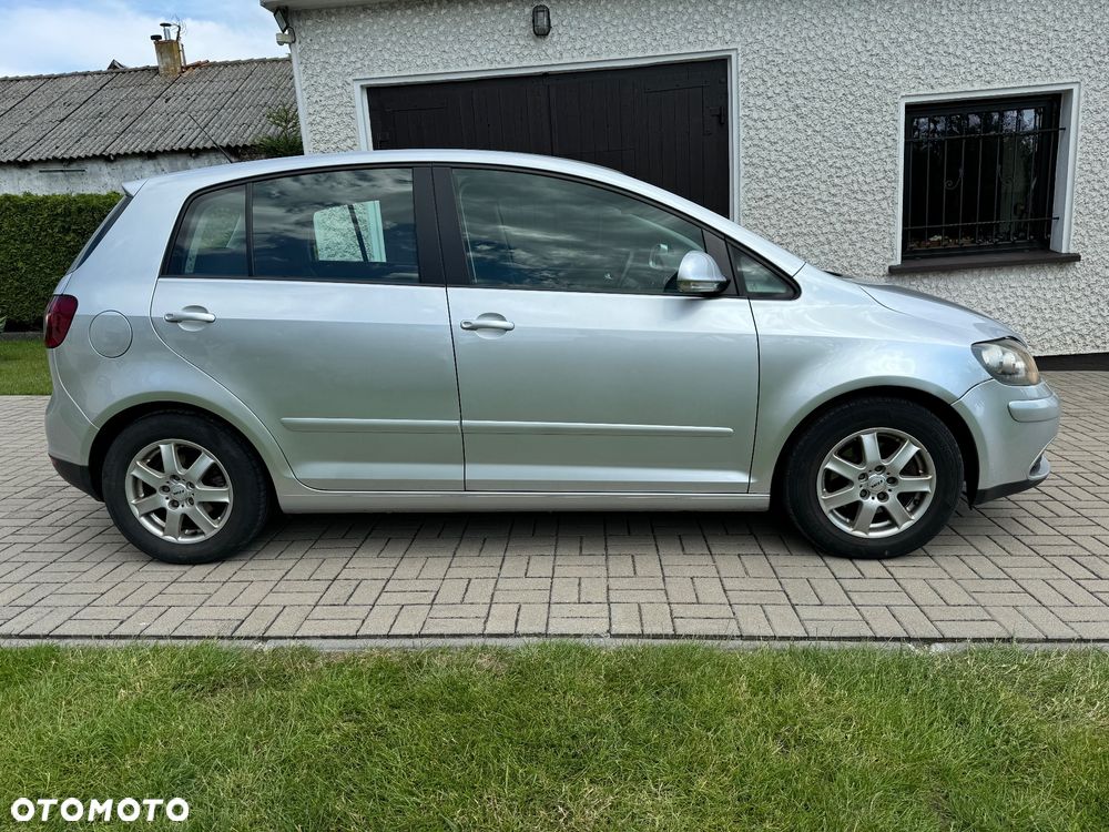 Volkswagen Golf 2.0 TDI Comfortline - 9