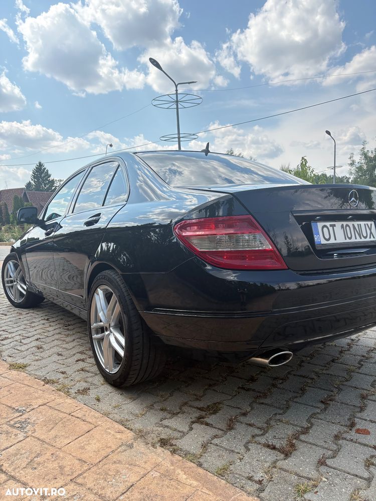 Mercedes-Benz C - 6