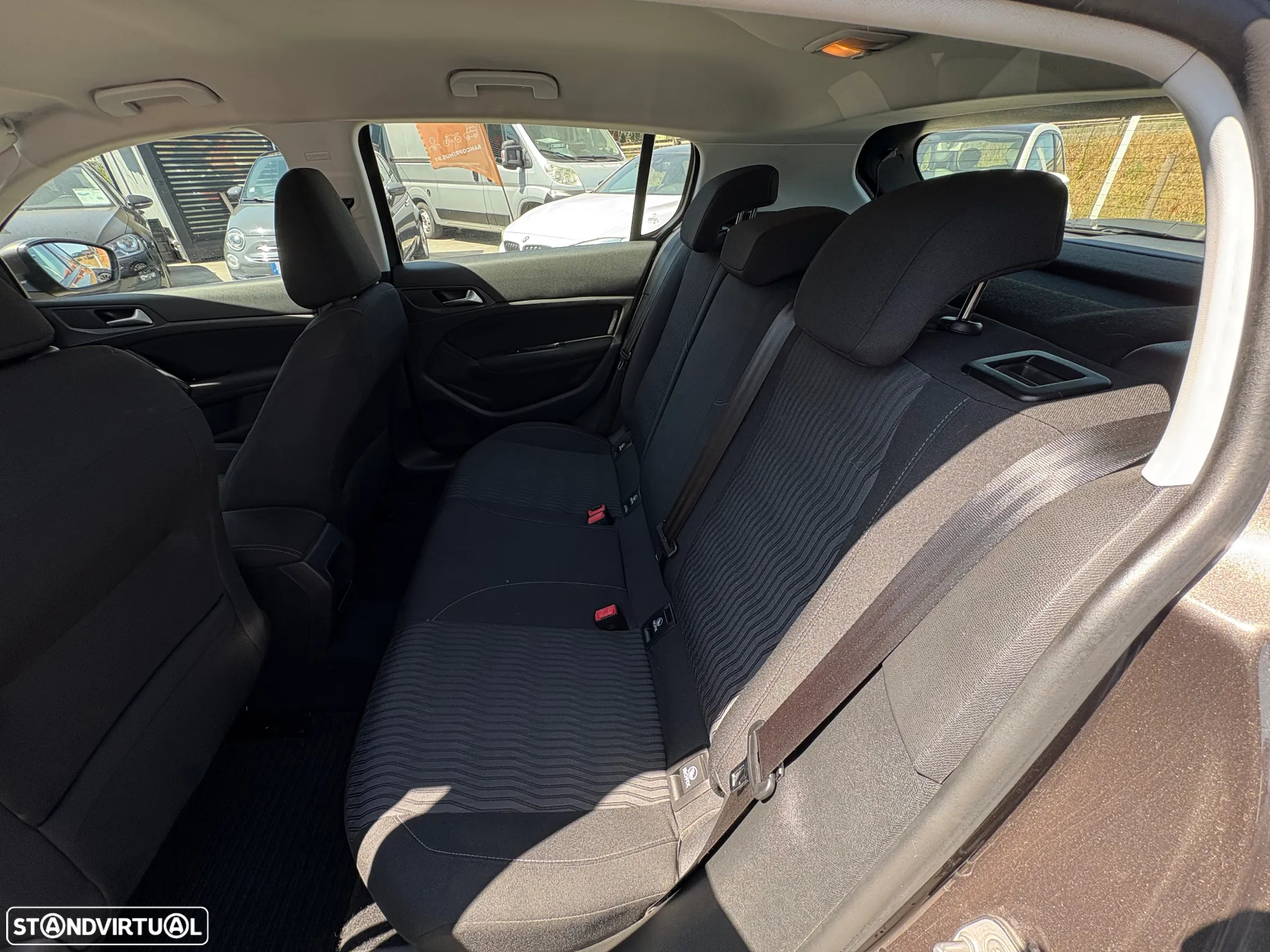 Peugeot 308 1.6 e-HDi Allure - 10