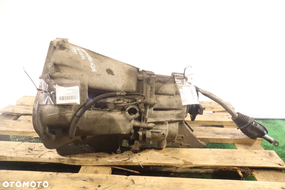 SKRZYNIA BIEGÓW 6 BIEGOWA C KLASA W204 1.6 - 4