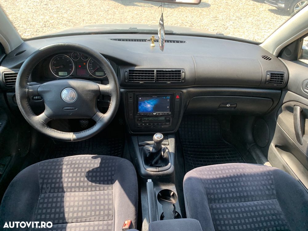 Volkswagen Passat 2.0 5V - 8
