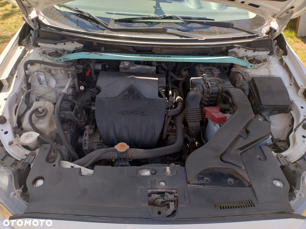 Mitsubishi Lancer 1.6 ClearTec Inform - 28