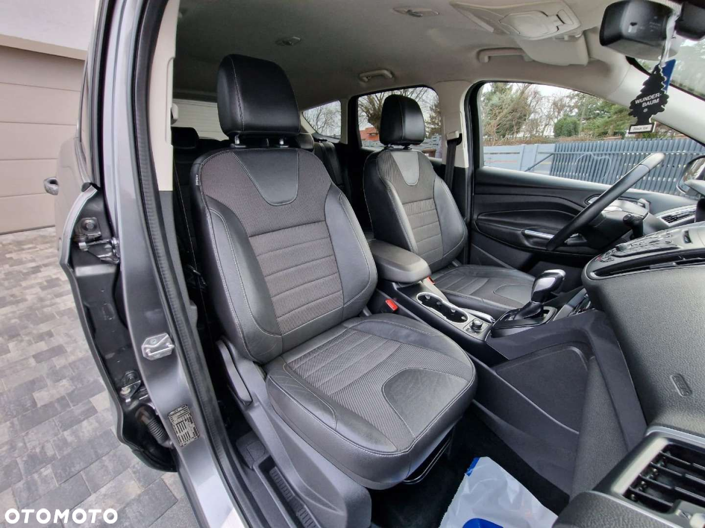 Ford Kuga - 30