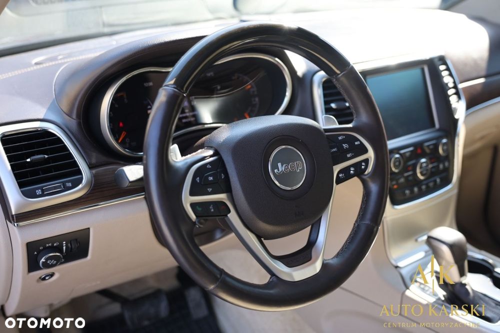 Jeep Grand Cherokee - 20