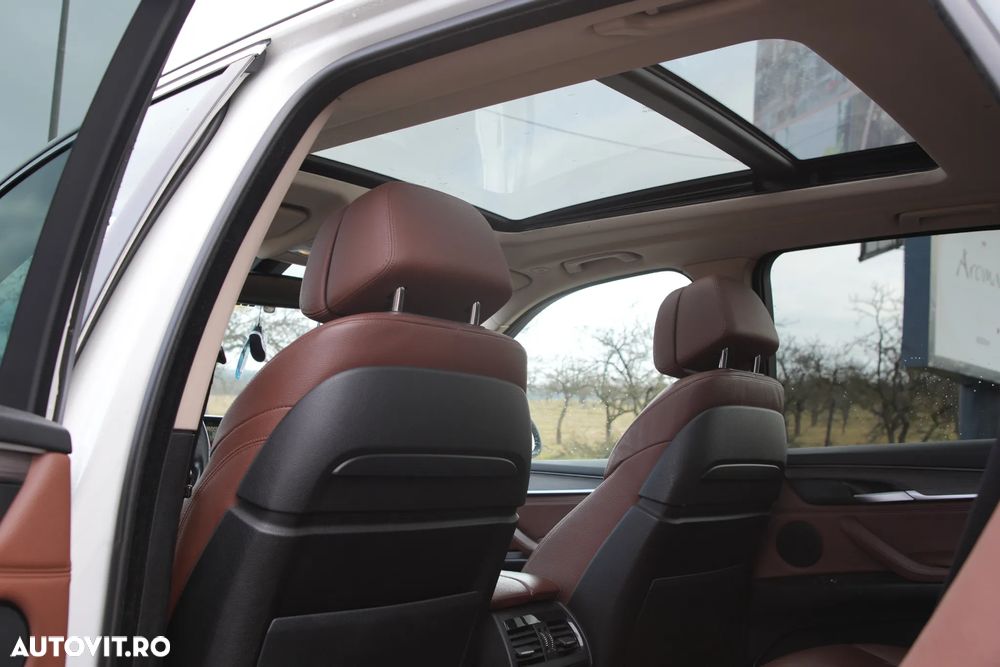 BMW X5 xDrive30d - 16