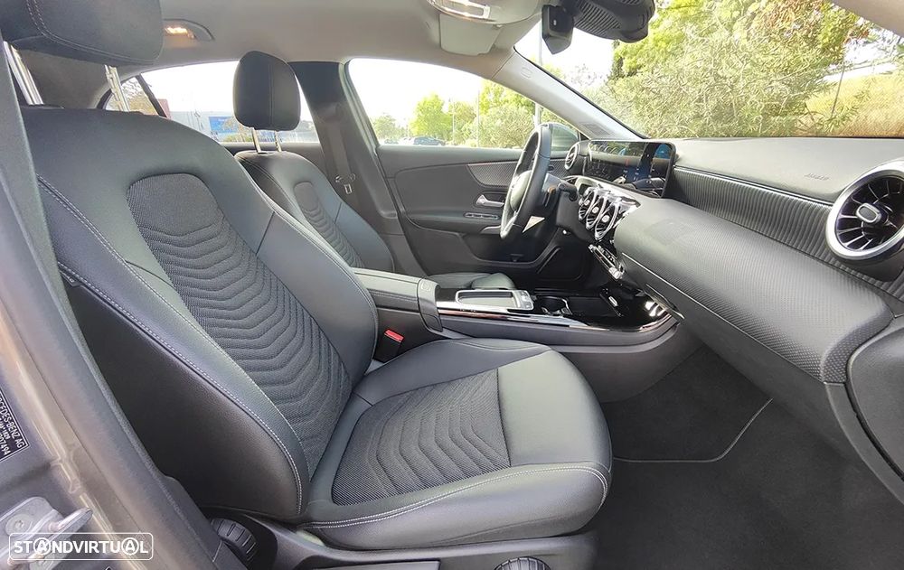 Mercedes-Benz A 200 Standard - 11