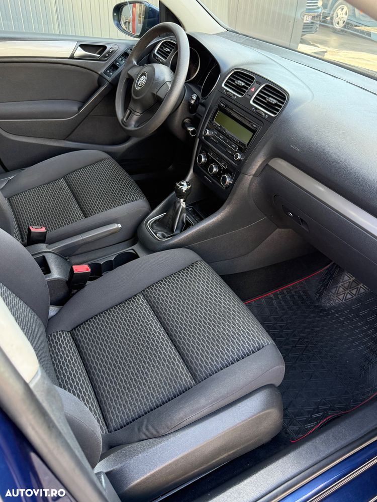 Volkswagen Golf 2.0 TDI Comfortline - 14