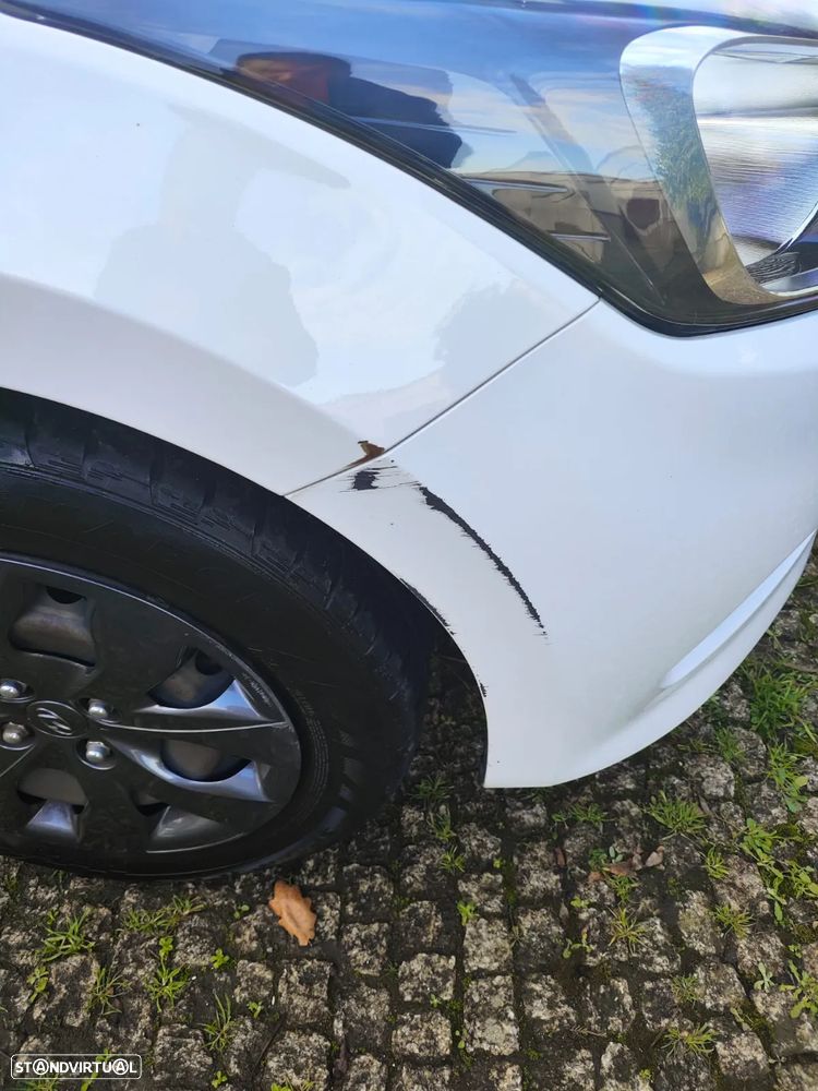 Hyundai i20 1.1 CRDi Access+Bluetooth - 10
