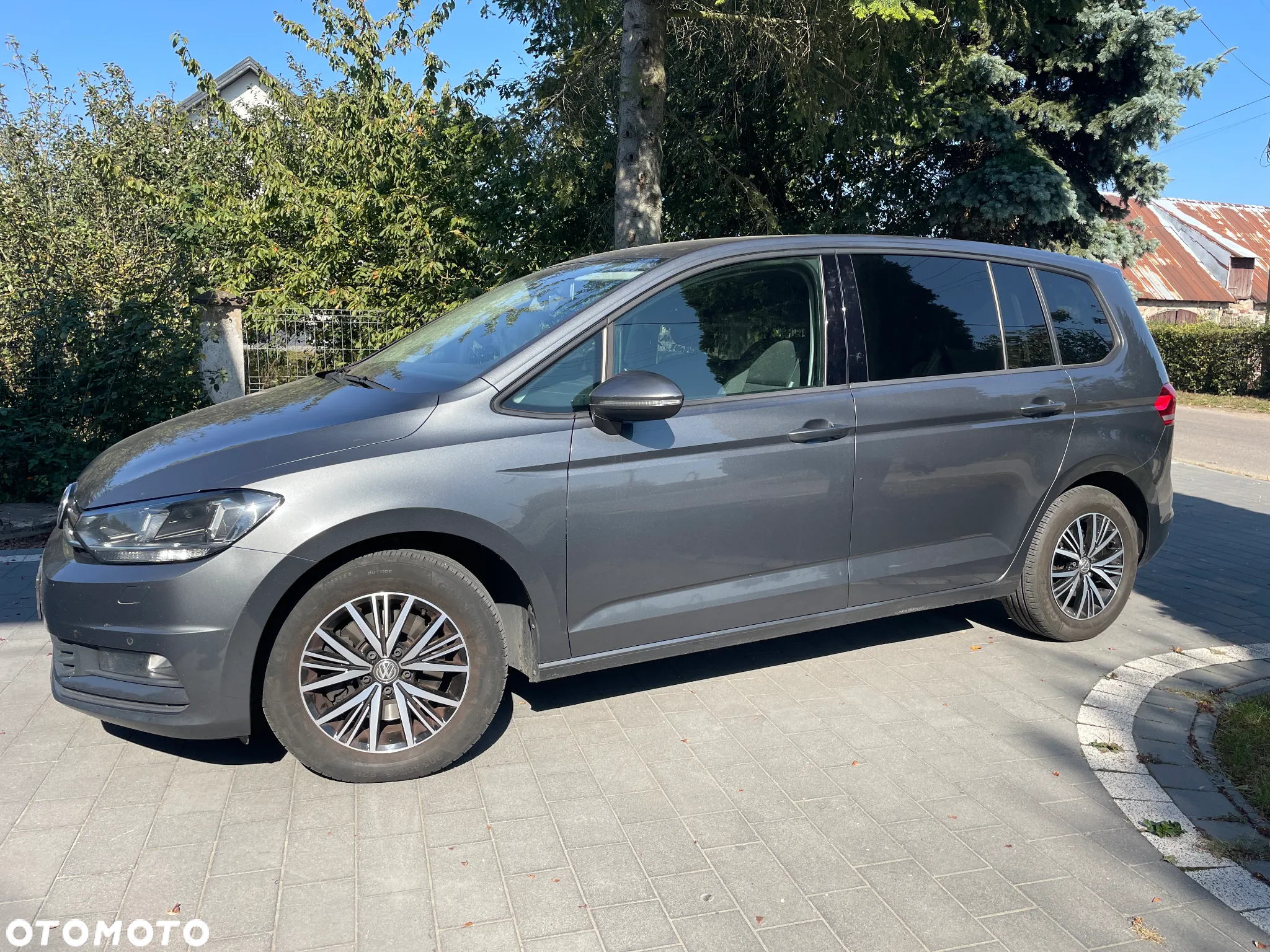 Volkswagen Touran 1.6 TDI SCR (BlueMotion Technology) DSG Trendline - 3