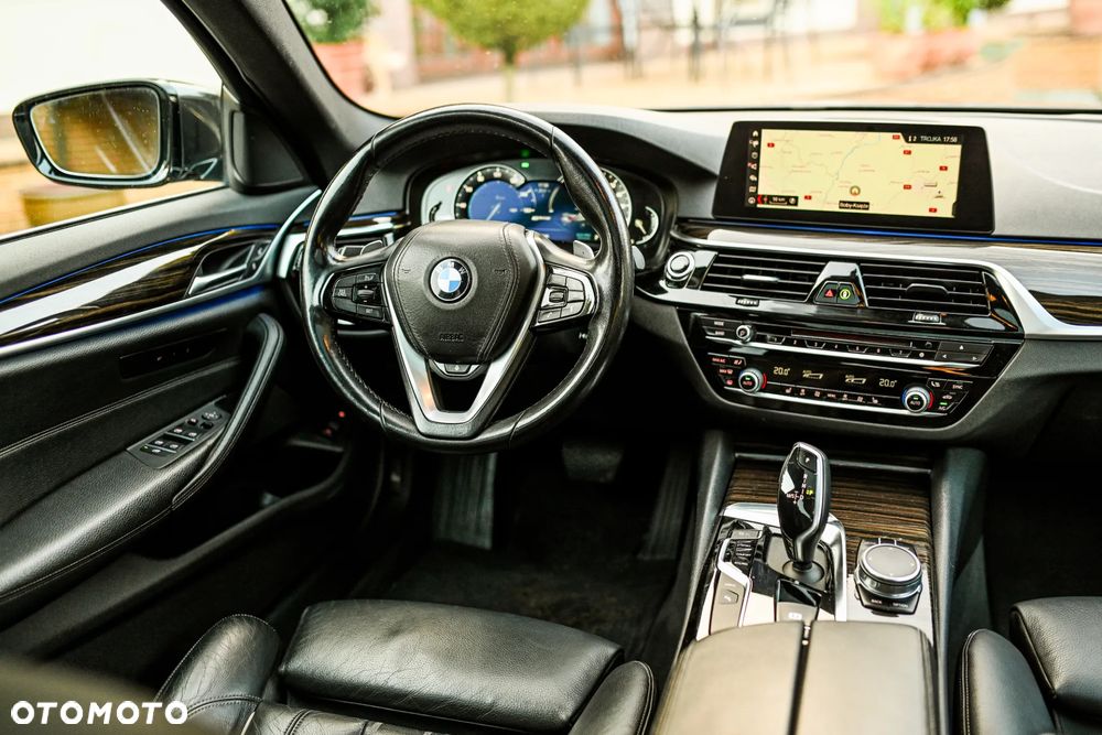 BMW Seria 5 - 11