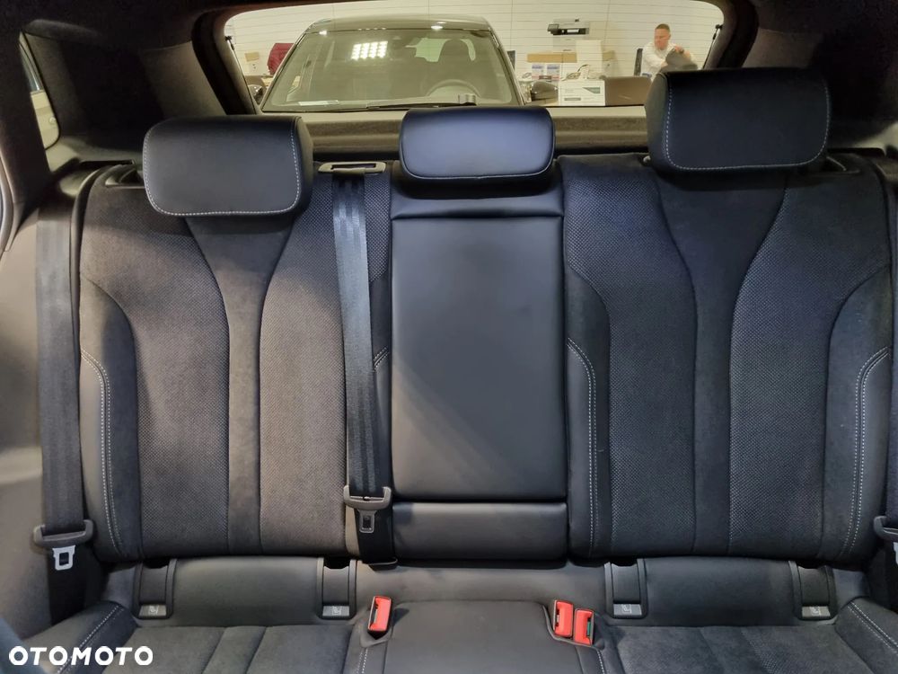 Skoda Elroq 60 63kWh Sportline - 13