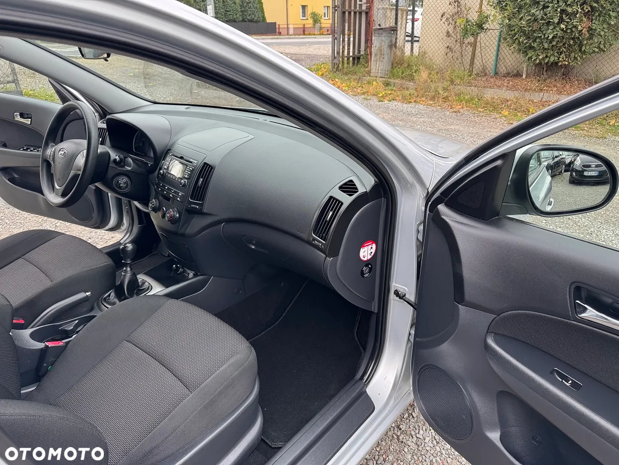 Hyundai i30 - 25