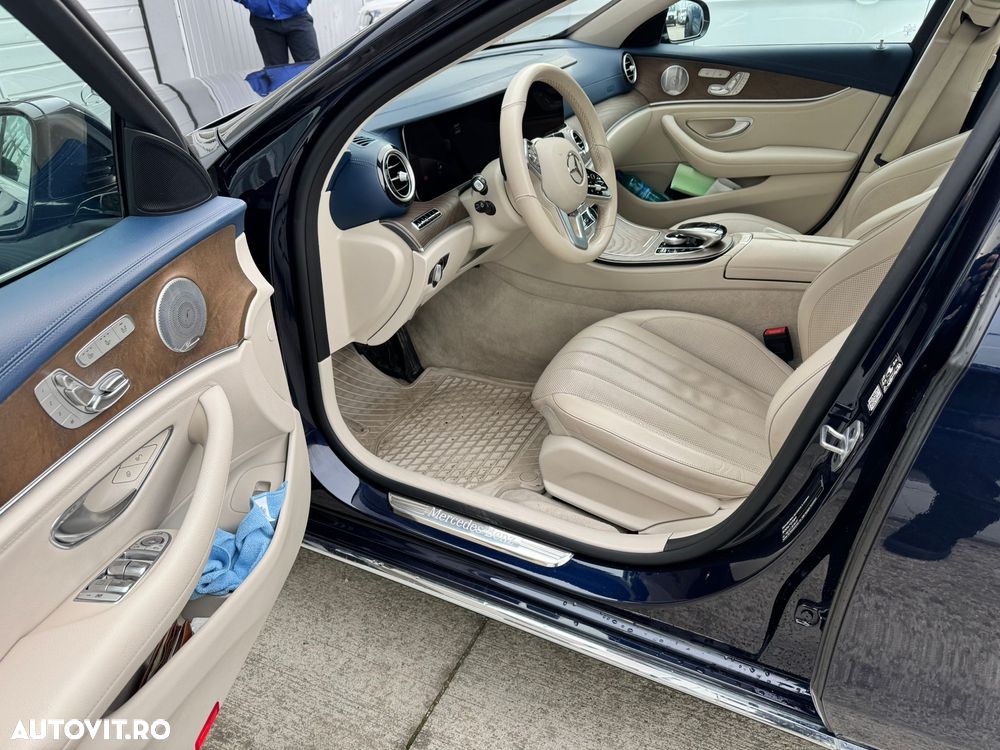 Mercedes-Benz E 450 4MATIC Aut. - 4