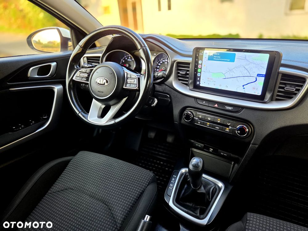 Kia Ceed 1.0 T-GDI M - 27