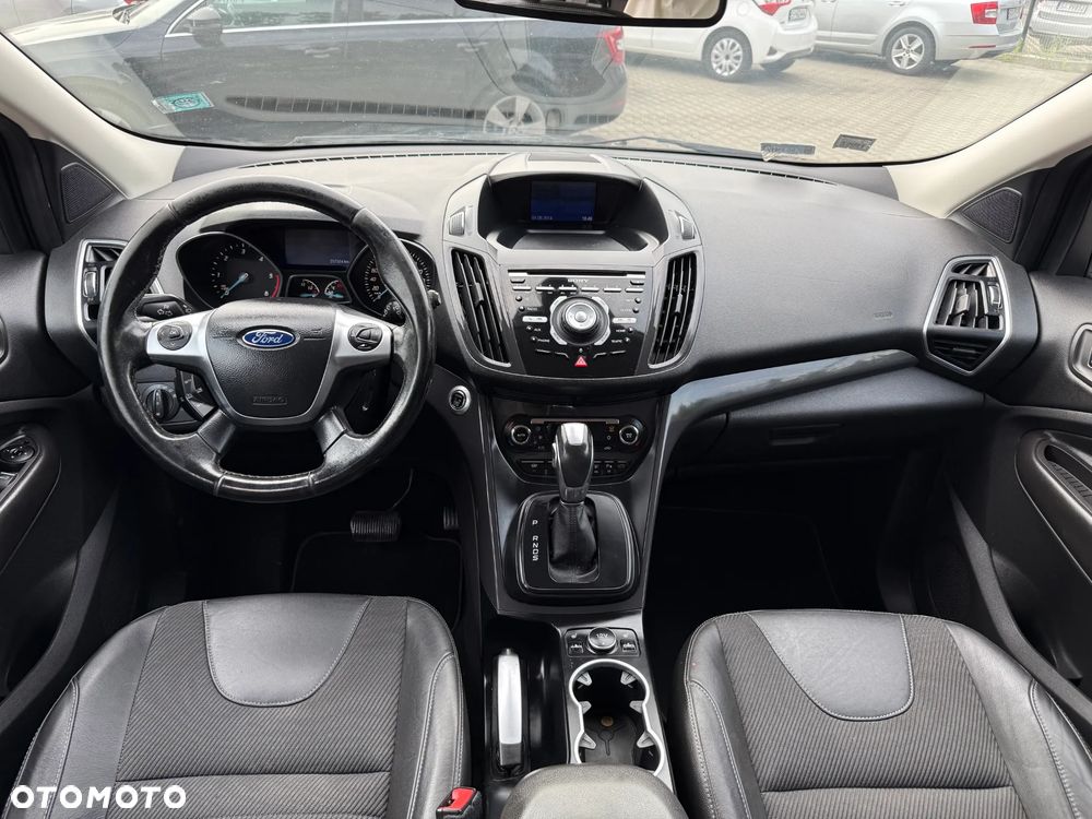 Ford Kuga - 9