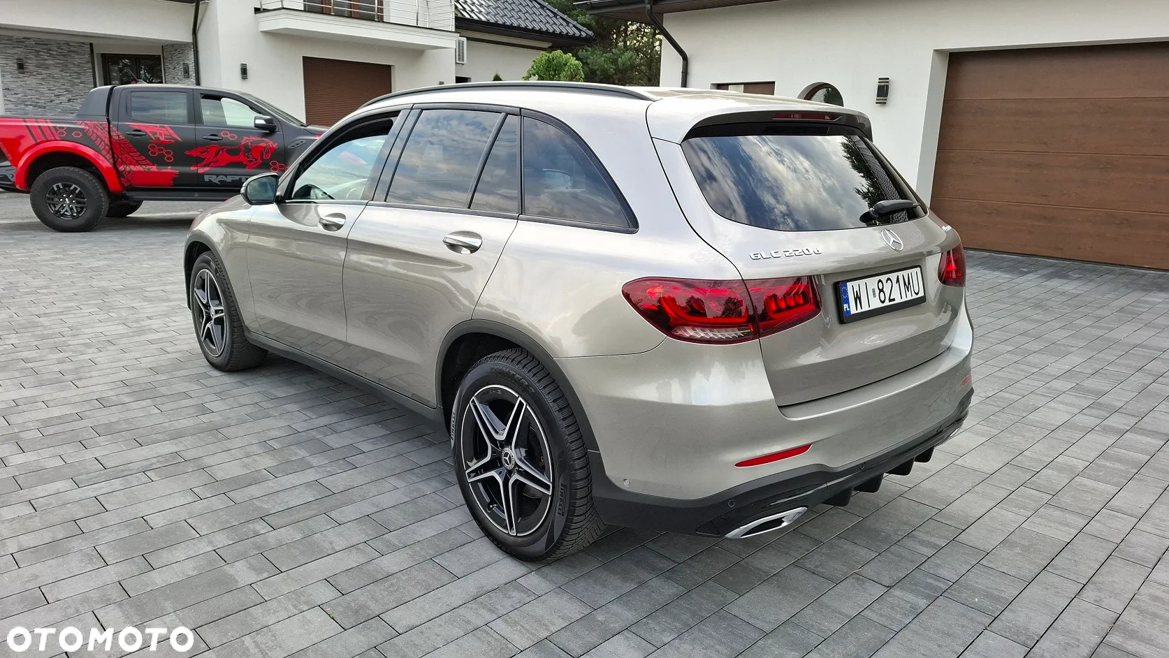 Mercedes-Benz GLC 220 d 4-Matic - 4