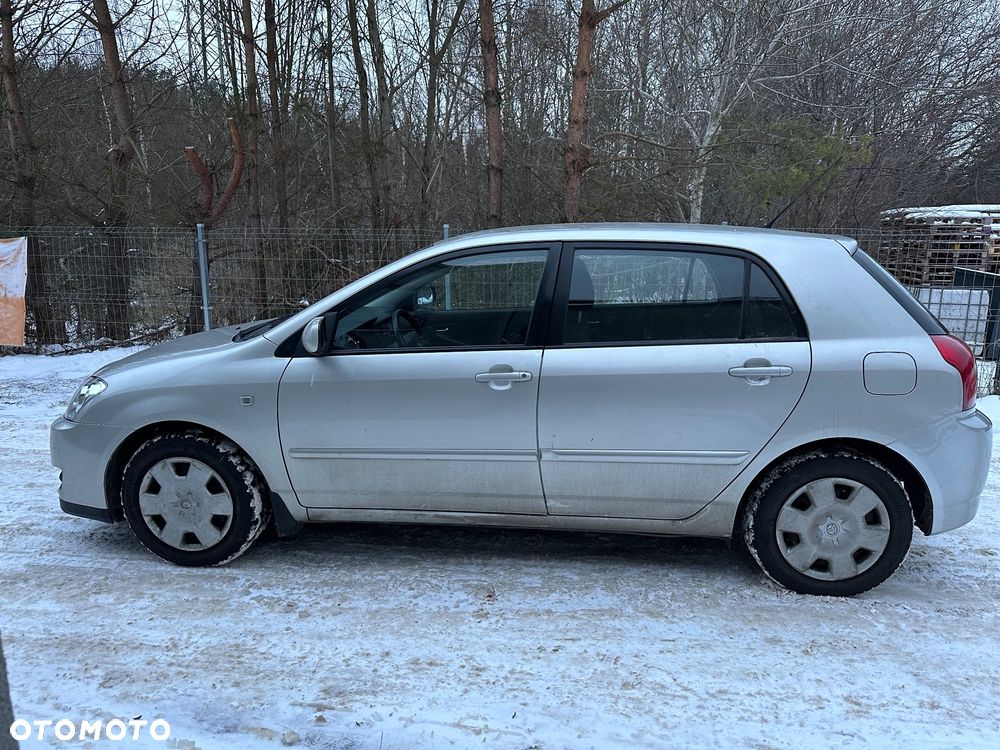 Toyota Corolla 1.4 VVT-i - 12