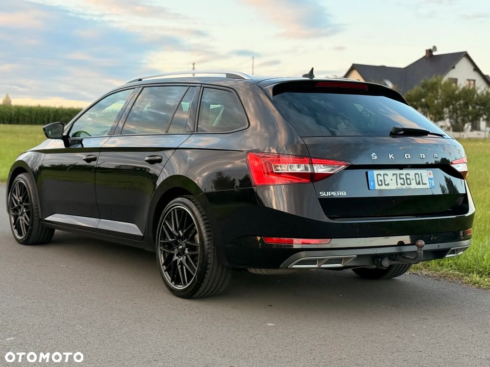 Skoda Superb 1.5 TSI Sportline DSG - 7