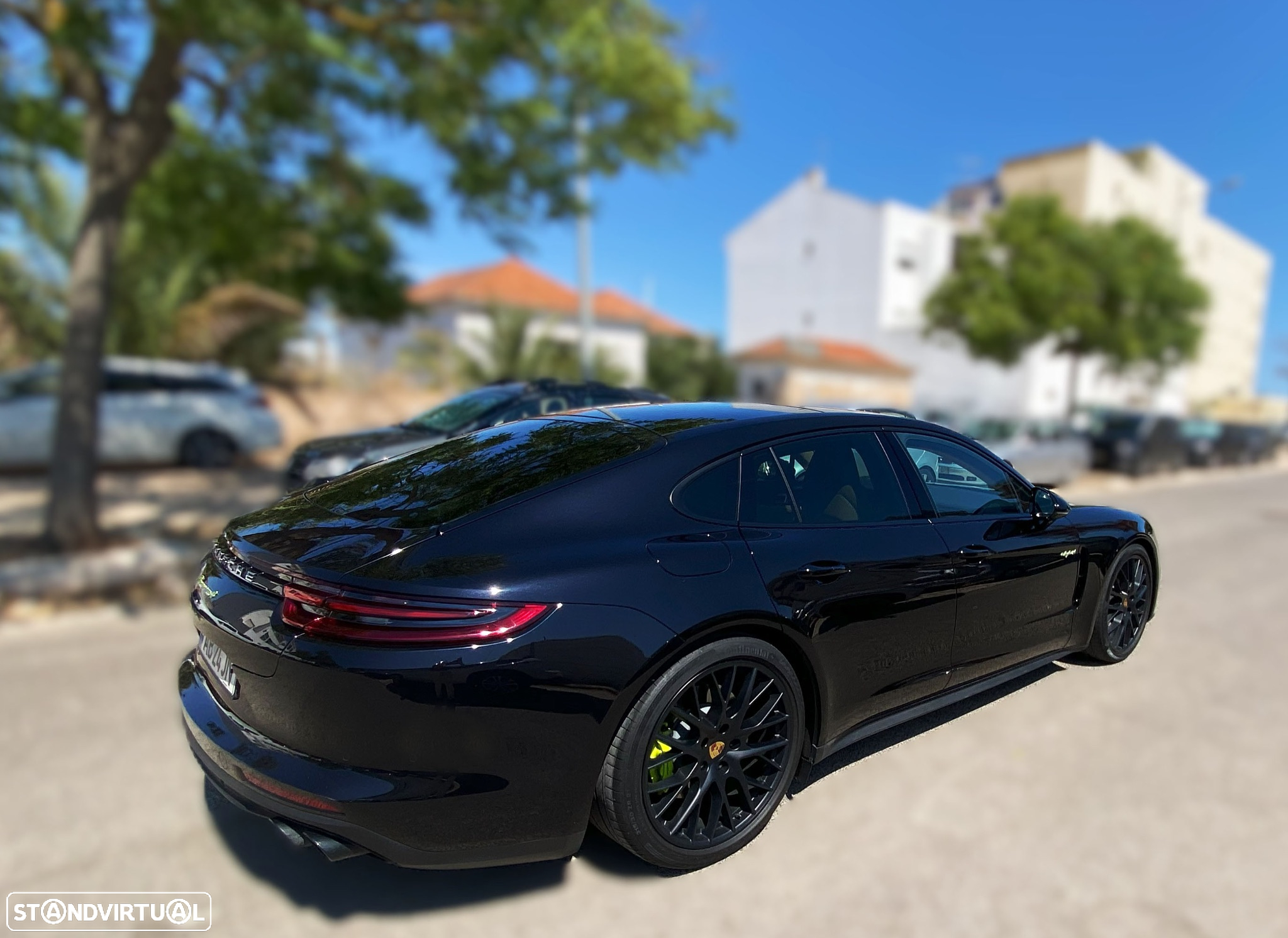Porsche Panamera 4 E-Hybrid - 14