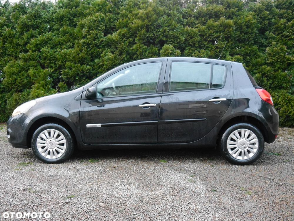 Renault Clio 1.2 16V 75 Dynamique - 3